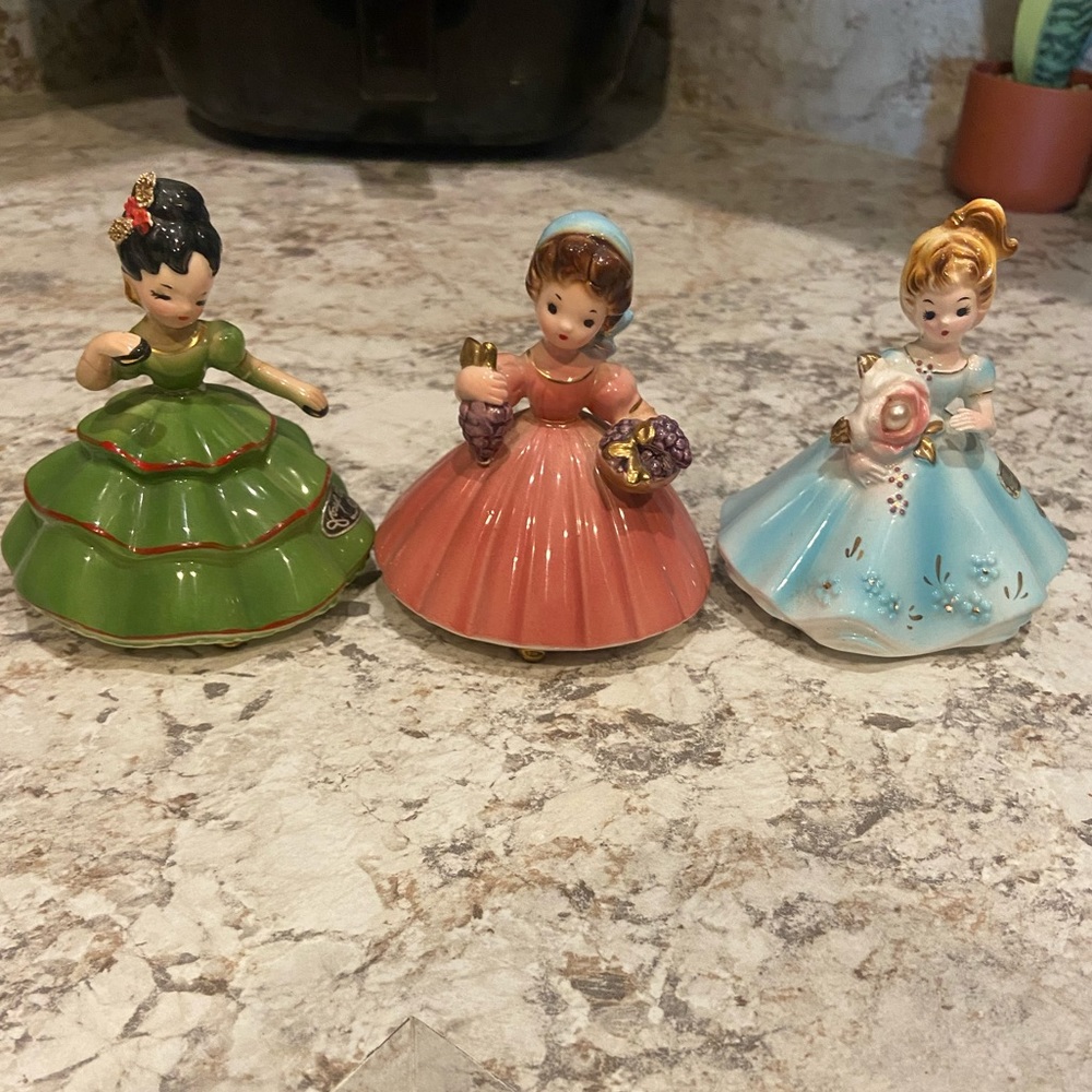 3 Josef originals  ceramic ladies
